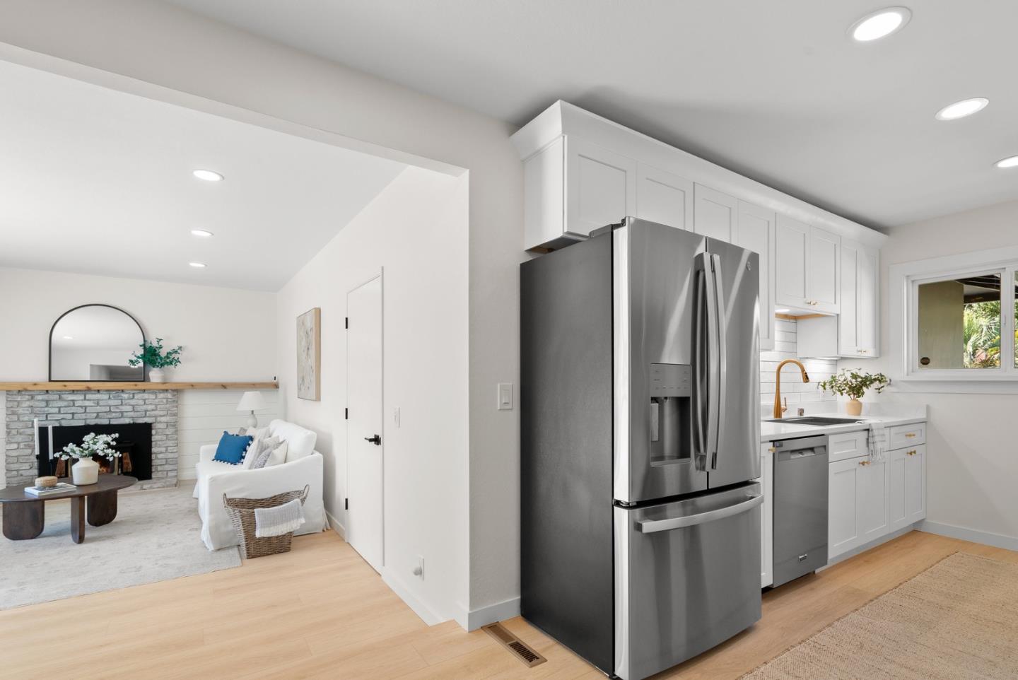 Detail Gallery Image 15 of 44 For 106 Wesley St, Capitola,  CA 95010 - 3 Beds | 2 Baths