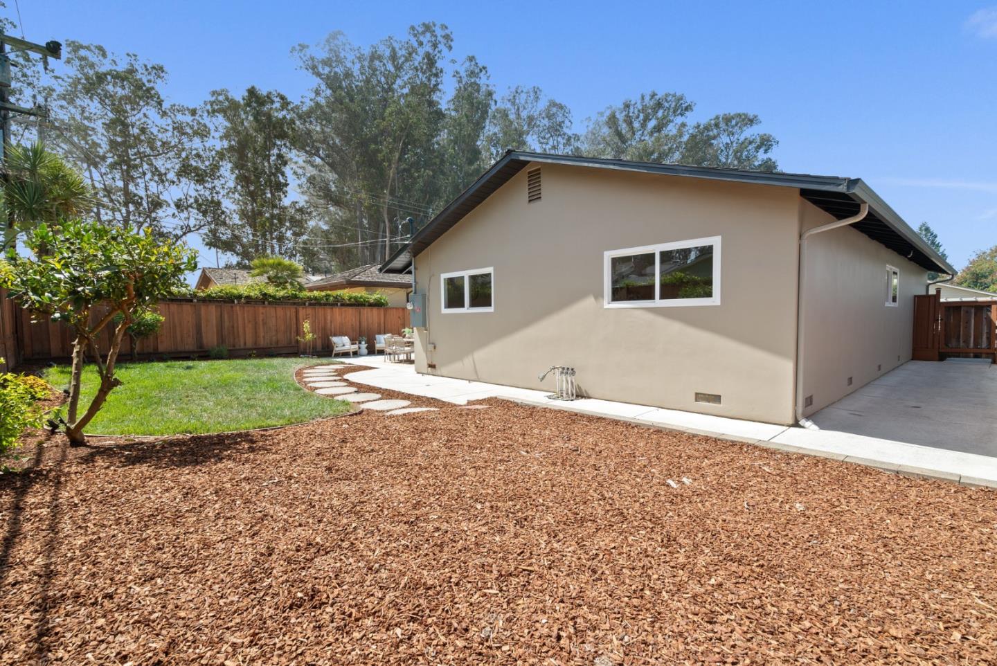 Detail Gallery Image 41 of 44 For 106 Wesley St, Capitola,  CA 95010 - 3 Beds | 2 Baths