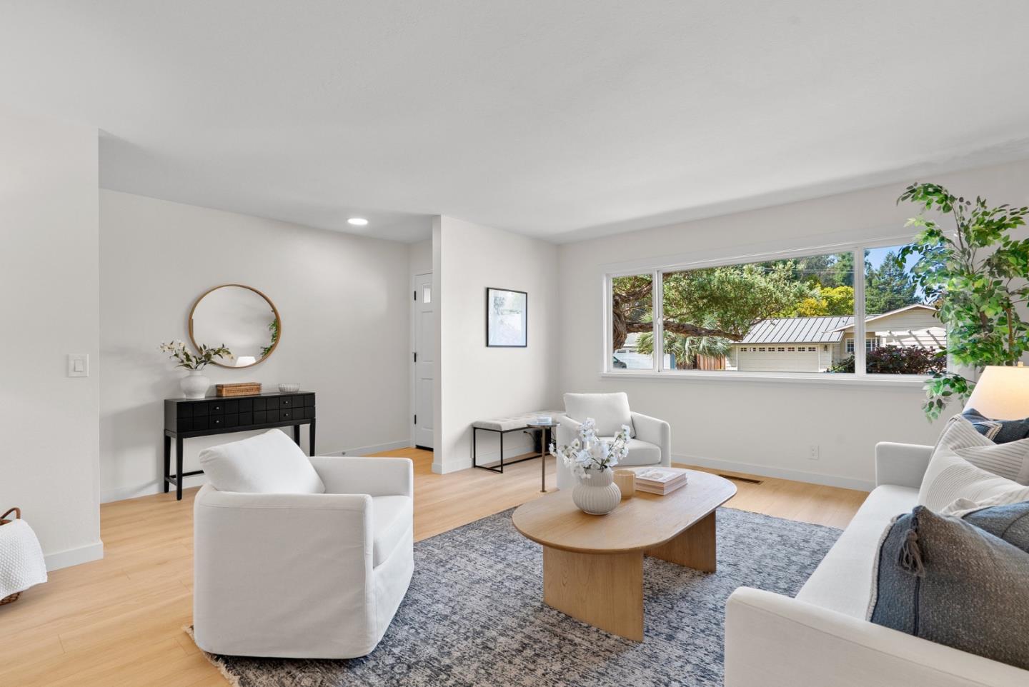 Detail Gallery Image 6 of 44 For 106 Wesley St, Capitola,  CA 95010 - 3 Beds | 2 Baths