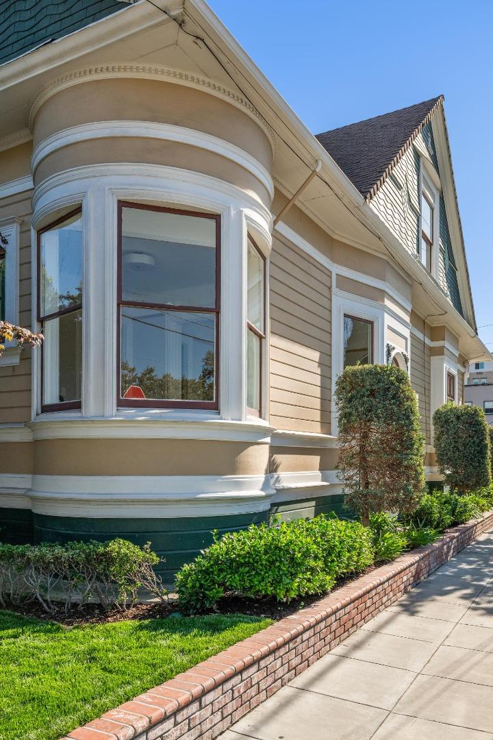 Detail Gallery Image 3 of 70 For 447 N 2nd St, San Jose,  CA 95112 - 4 Beds | 2 Baths