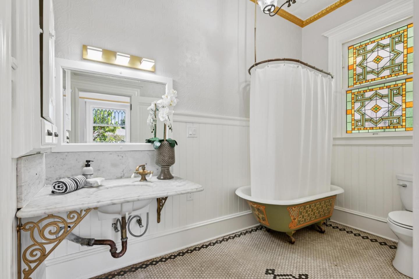 Detail Gallery Image 43 of 70 For 447 N 2nd St, San Jose,  CA 95112 - 4 Beds | 2 Baths