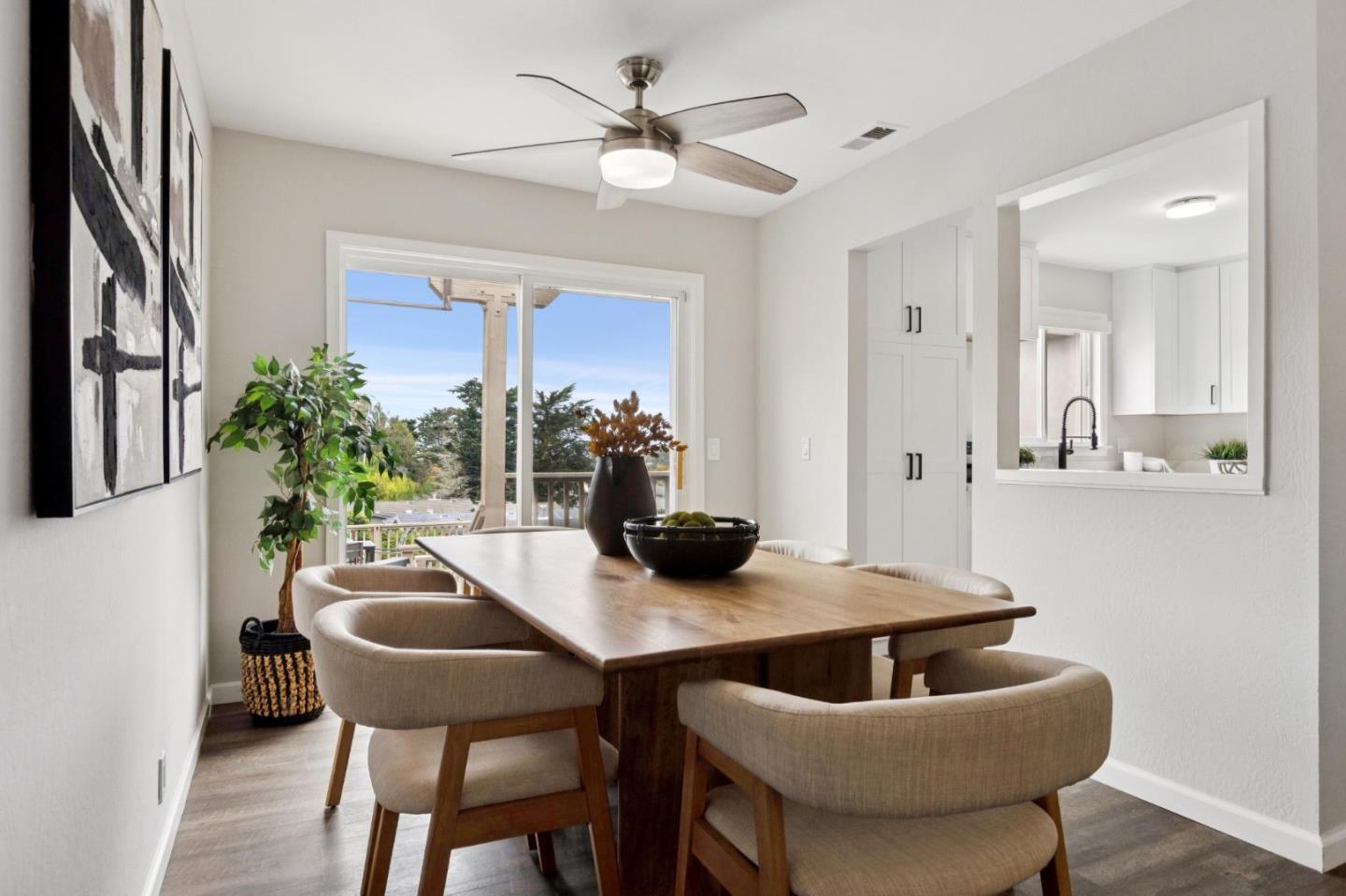 Detail Gallery Image 12 of 41 For 812 Burns Ct, Pacifica,  CA 94044 - 3 Beds | 2 Baths
