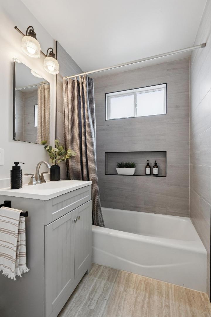 Detail Gallery Image 24 of 41 For 812 Burns Ct, Pacifica,  CA 94044 - 3 Beds | 2 Baths