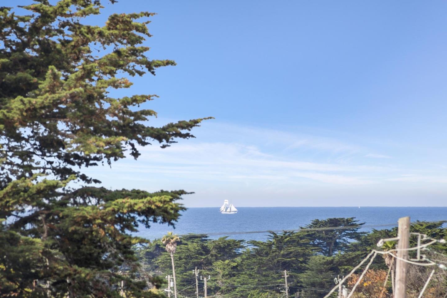 Detail Gallery Image 27 of 41 For 812 Burns Ct, Pacifica,  CA 94044 - 3 Beds | 2 Baths