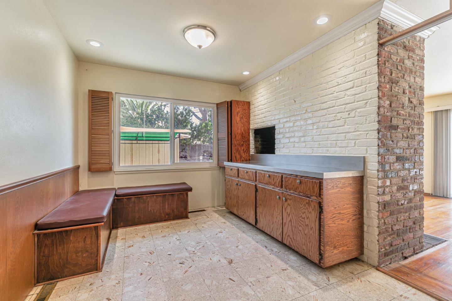 Detail Gallery Image 10 of 55 For 3816 Baldwin Dr, Santa Clara,  CA 95051 - 4 Beds | 2 Baths