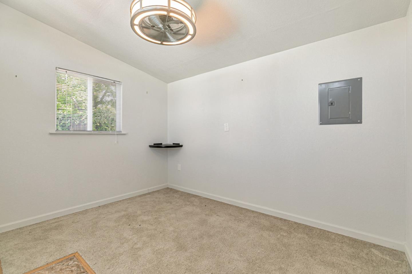 Detail Gallery Image 22 of 55 For 3816 Baldwin Dr, Santa Clara,  CA 95051 - 4 Beds | 2 Baths