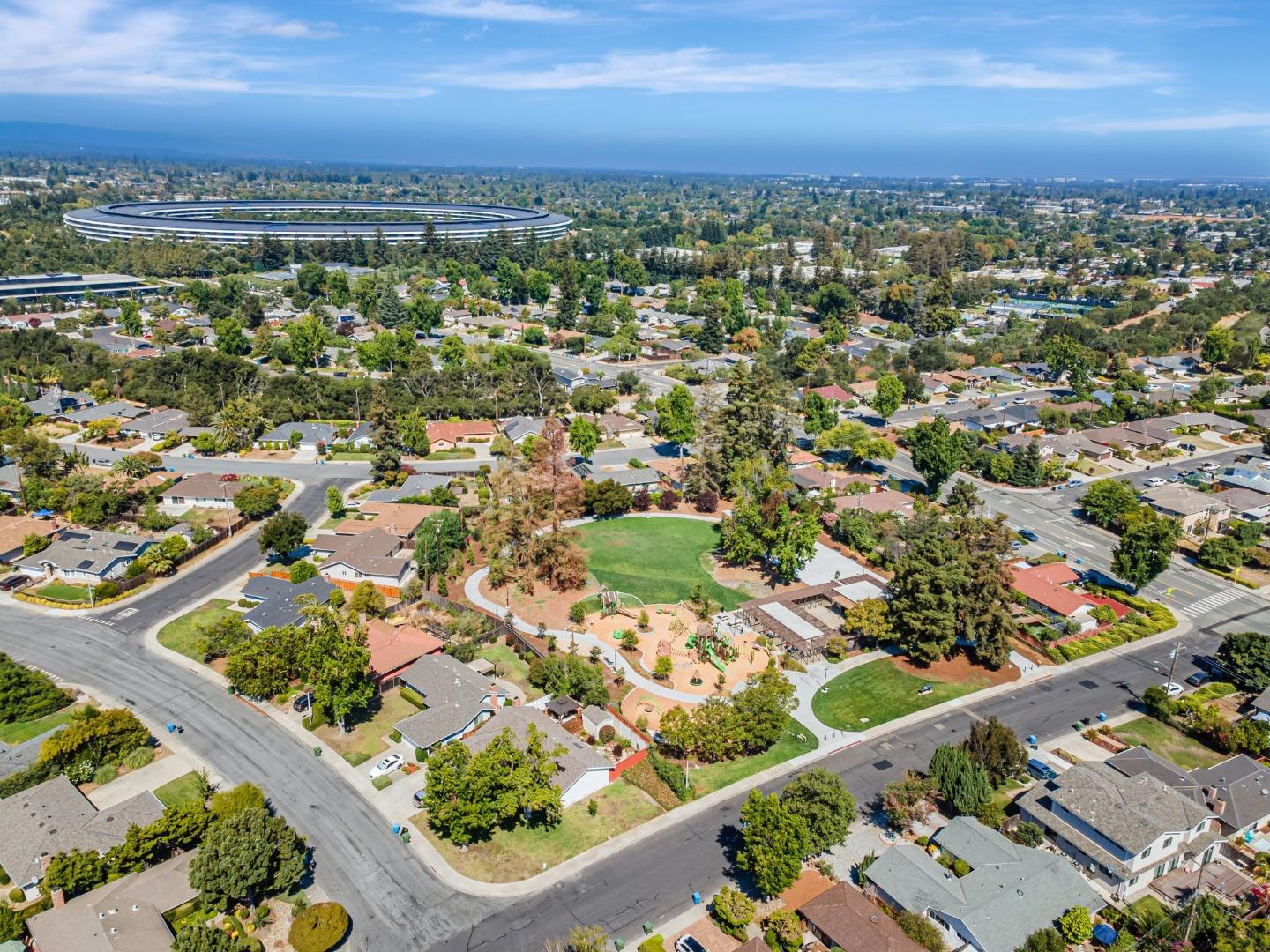 Detail Gallery Image 48 of 55 For 3816 Baldwin Dr, Santa Clara,  CA 95051 - 4 Beds | 2 Baths