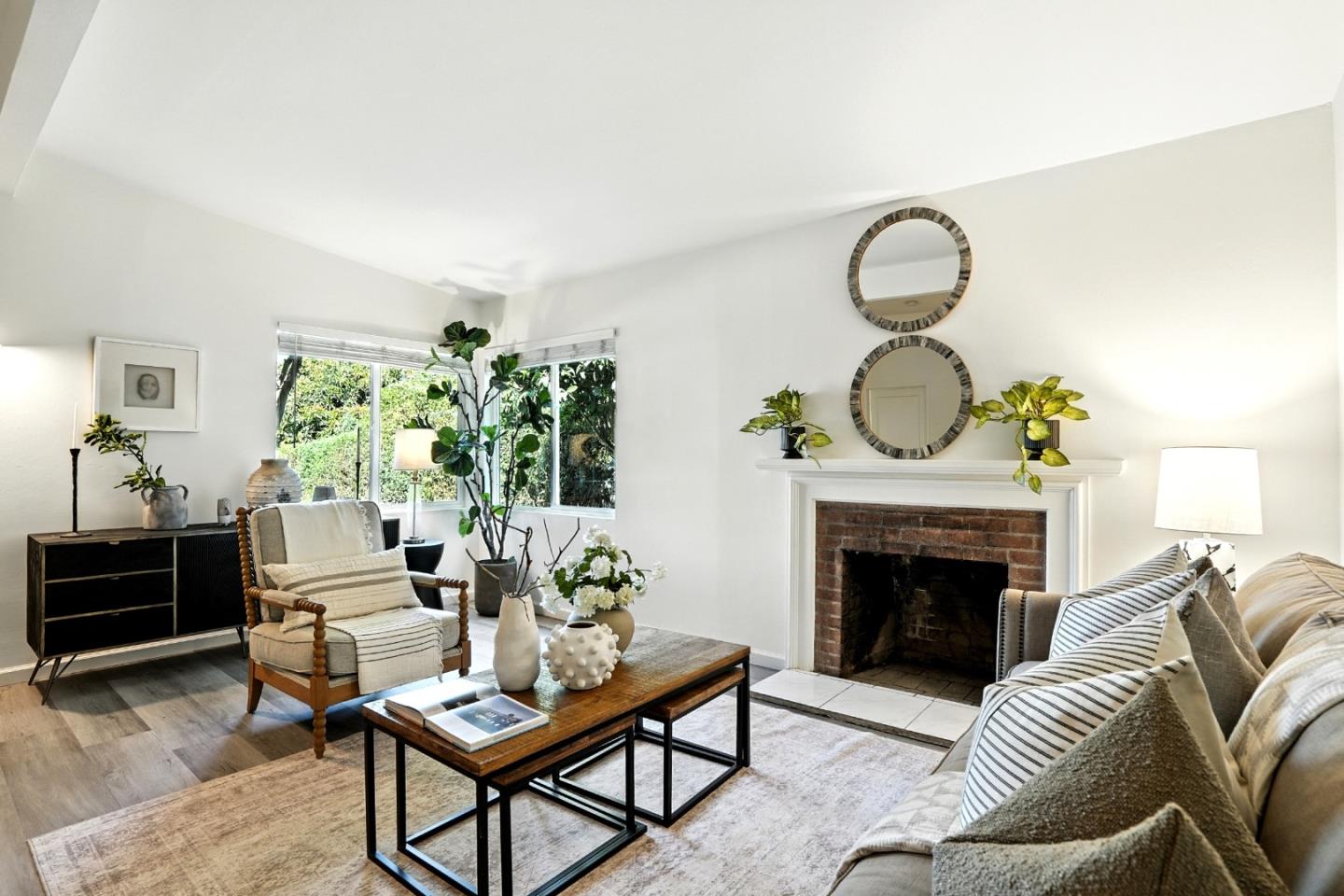 Detail Gallery Image 18 of 36 For 2462 Fordham St, East Palo Alto,  CA 94303 - 3 Beds | 1 Baths