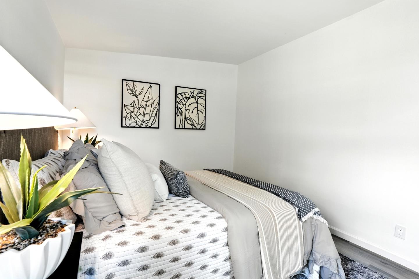 Detail Gallery Image 24 of 36 For 2462 Fordham St, East Palo Alto,  CA 94303 - 3 Beds | 1 Baths