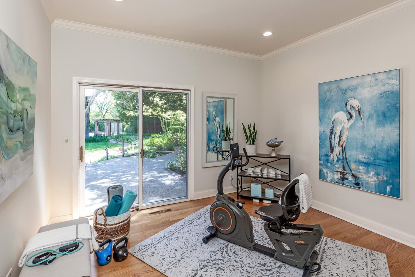 Detail Gallery Image 31 of 52 For 16000 Greenwood Rd, Monte Sereno,  CA 95030 - 5 Beds | 3/1 Baths