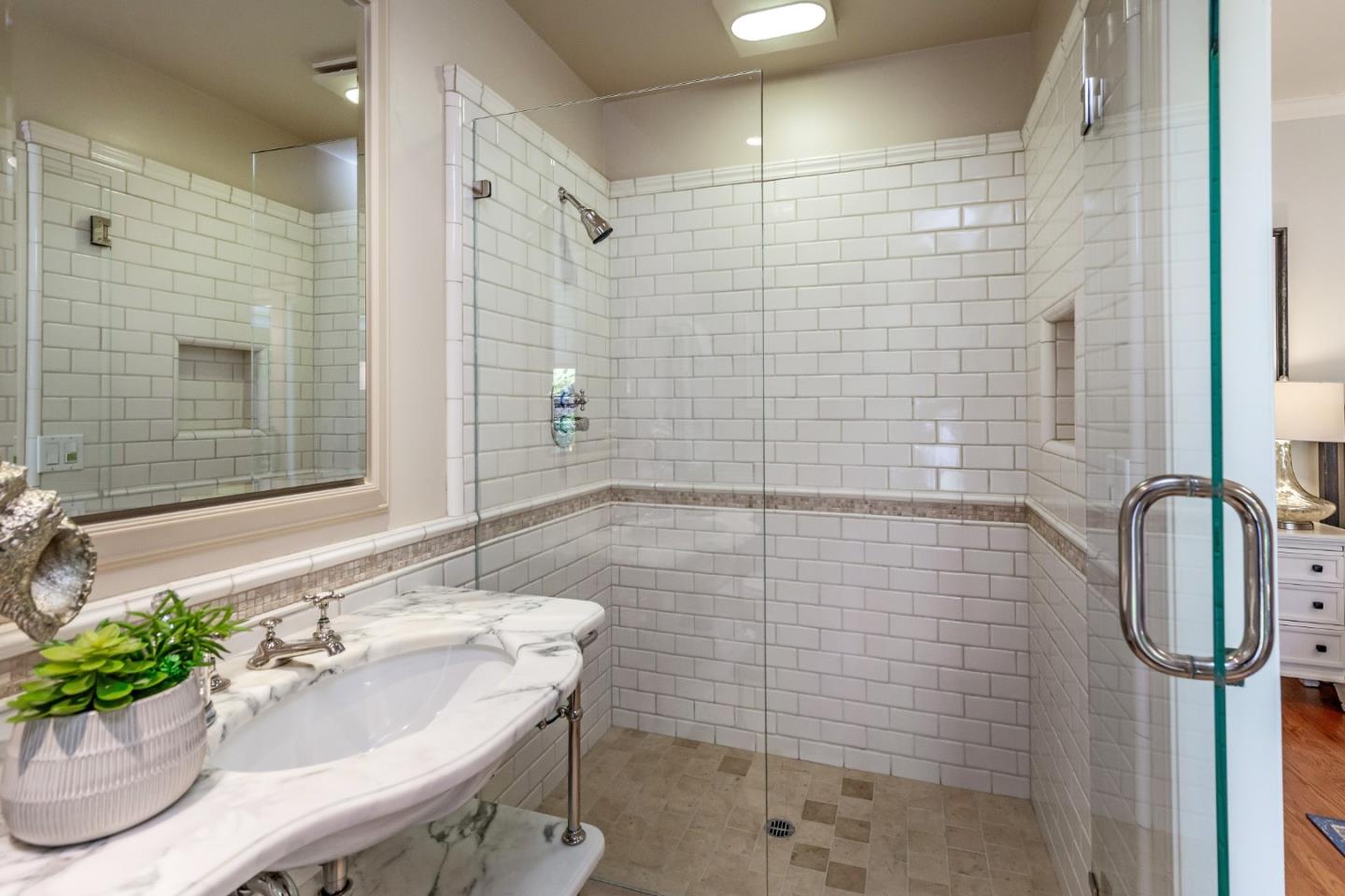 Detail Gallery Image 34 of 52 For 16000 Greenwood Rd, Monte Sereno,  CA 95030 - 5 Beds | 3/1 Baths