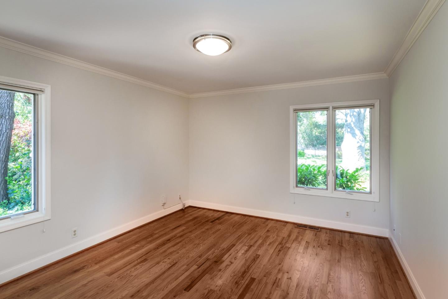 Detail Gallery Image 36 of 52 For 16000 Greenwood Rd, Monte Sereno,  CA 95030 - 5 Beds | 3/1 Baths