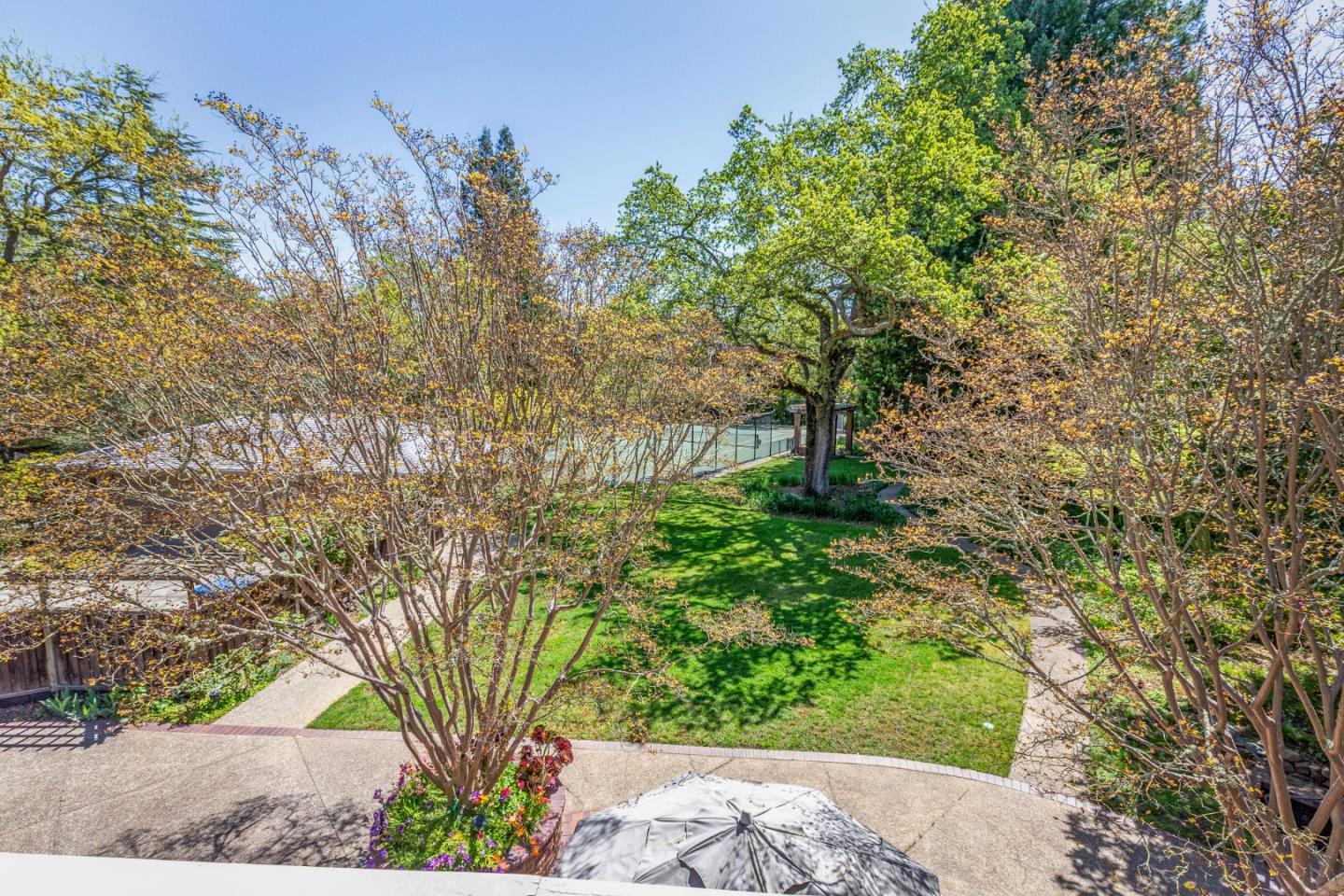 Detail Gallery Image 40 of 52 For 16000 Greenwood Rd, Monte Sereno,  CA 95030 - 5 Beds | 3/1 Baths