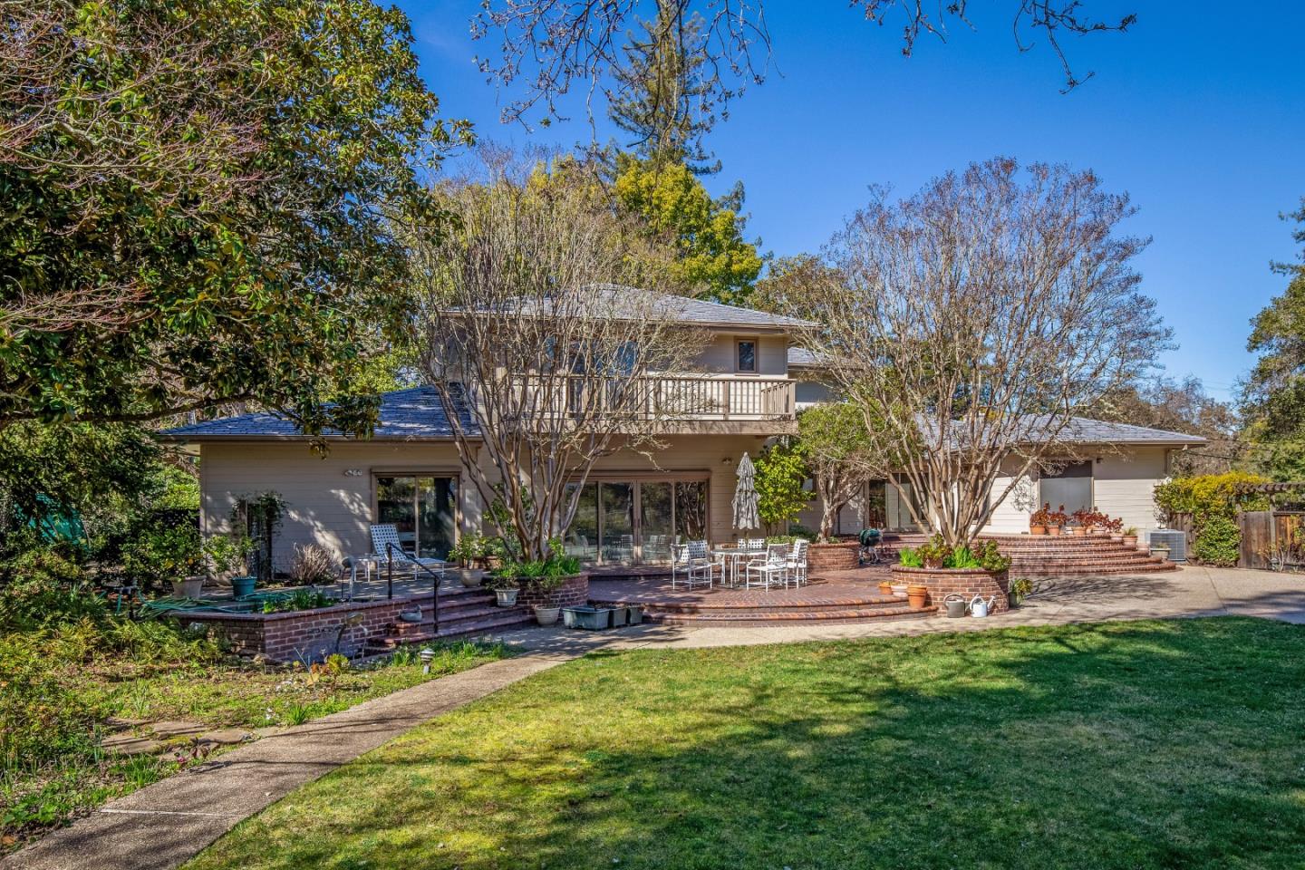 Detail Gallery Image 43 of 52 For 16000 Greenwood Rd, Monte Sereno,  CA 95030 - 5 Beds | 3/1 Baths