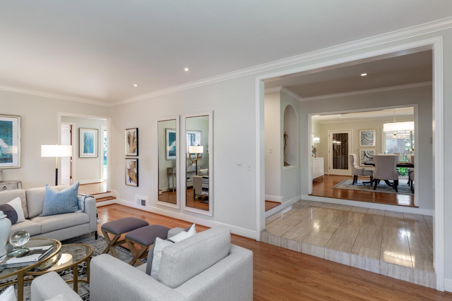 Detail Gallery Image 7 of 52 For 16000 Greenwood Rd, Monte Sereno,  CA 95030 - 5 Beds | 3/1 Baths