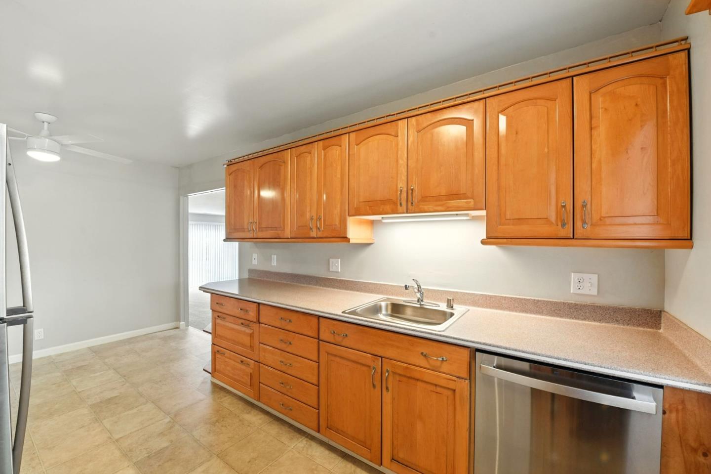 Detail Gallery Image 16 of 32 For 2170 Stebbins Ave, Santa Clara,  CA 95051 - 3 Beds | 2 Baths