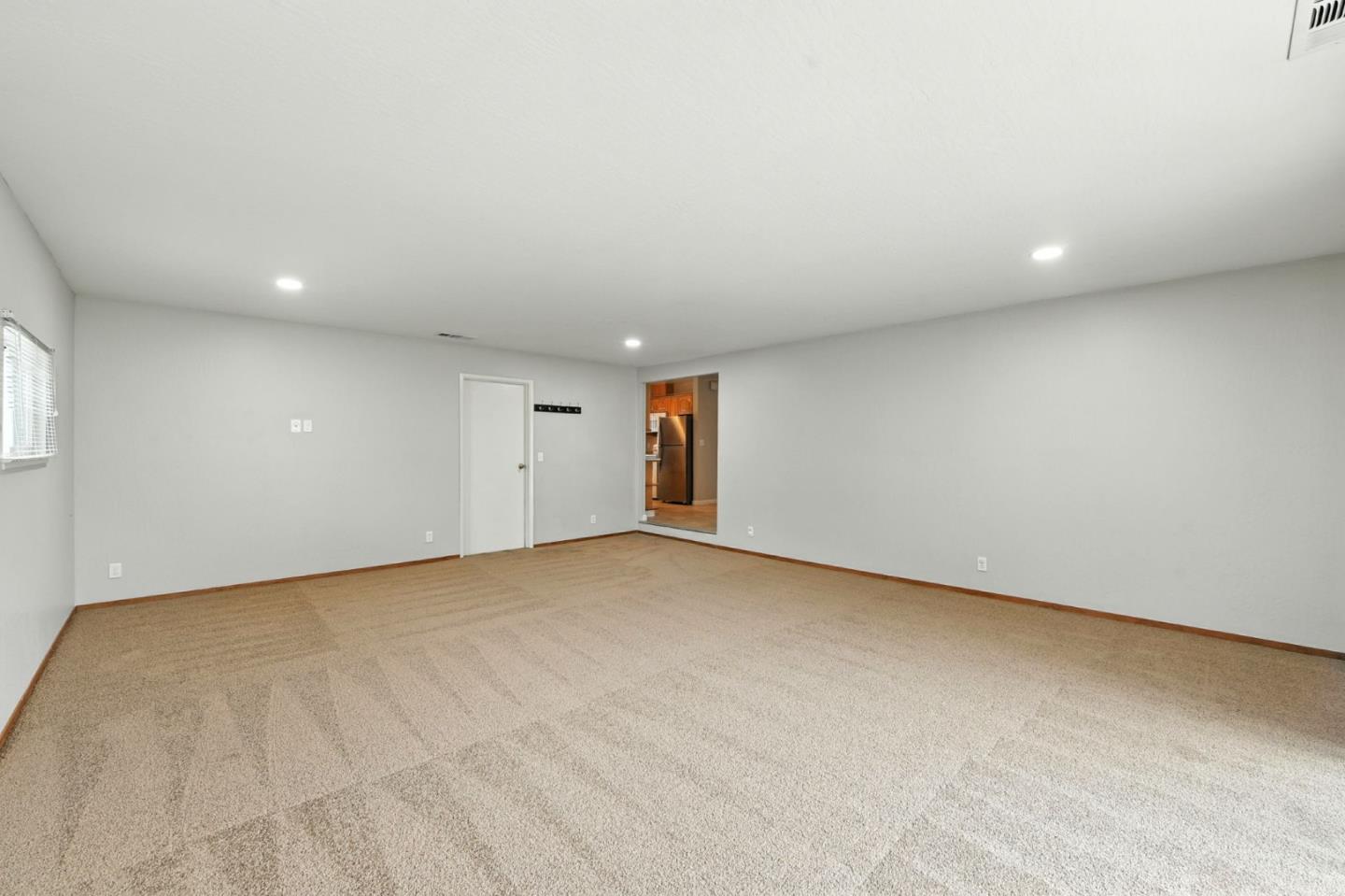 Detail Gallery Image 20 of 32 For 2170 Stebbins Ave, Santa Clara,  CA 95051 - 3 Beds | 2 Baths