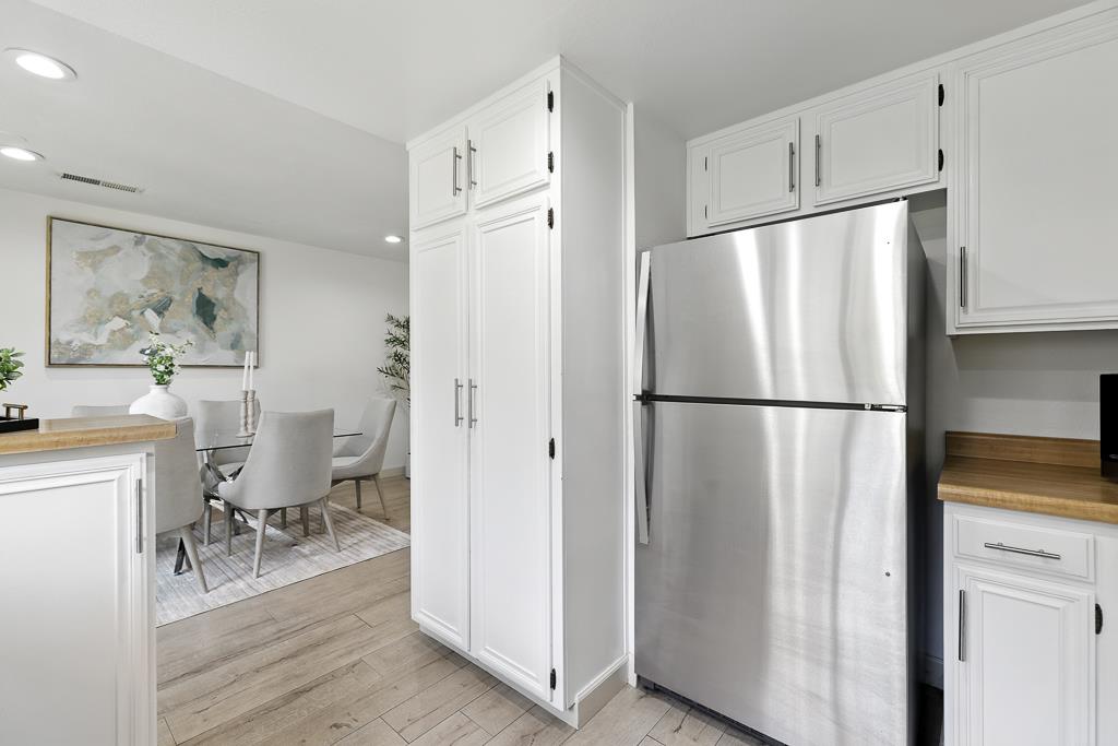 Detail Gallery Image 20 of 63 For 3133 Loma Verde Dr #39,  San Jose,  CA 95117 - 3 Beds | 2/1 Baths