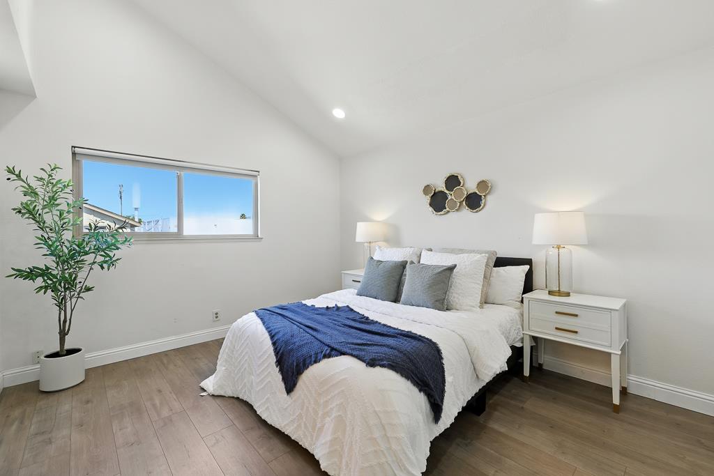 Detail Gallery Image 33 of 63 For 3133 Loma Verde Dr #39,  San Jose,  CA 95117 - 3 Beds | 2/1 Baths