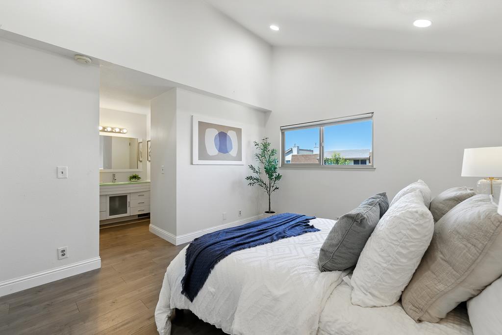 Detail Gallery Image 34 of 63 For 3133 Loma Verde Dr #39,  San Jose,  CA 95117 - 3 Beds | 2/1 Baths