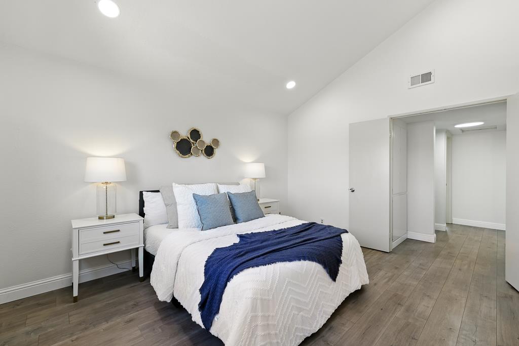 Detail Gallery Image 35 of 63 For 3133 Loma Verde Dr #39,  San Jose,  CA 95117 - 3 Beds | 2/1 Baths