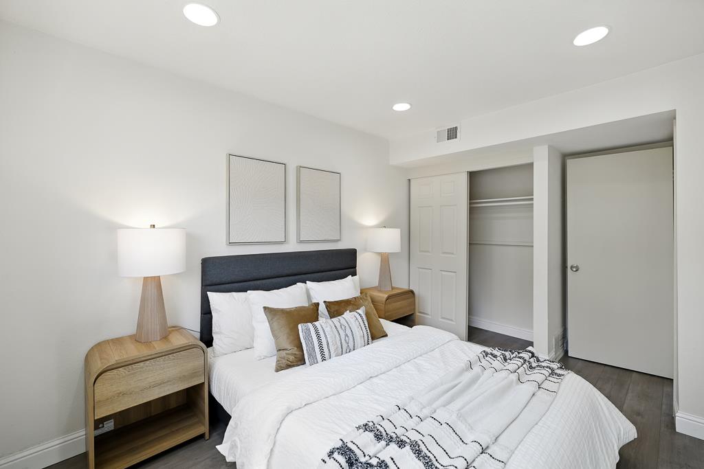Detail Gallery Image 36 of 63 For 3133 Loma Verde Dr #39,  San Jose,  CA 95117 - 3 Beds | 2/1 Baths
