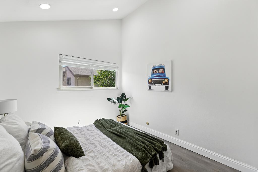 Detail Gallery Image 42 of 63 For 3133 Loma Verde Dr #39,  San Jose,  CA 95117 - 3 Beds | 2/1 Baths