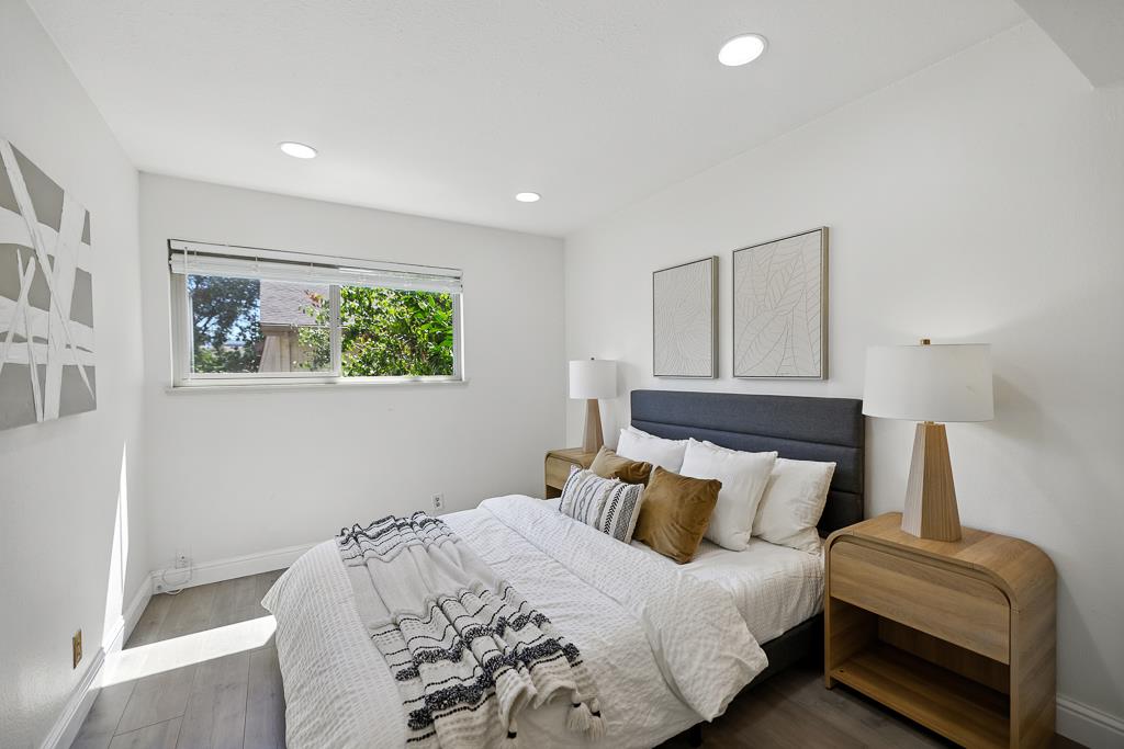 Detail Gallery Image 44 of 63 For 3133 Loma Verde Dr #39,  San Jose,  CA 95117 - 3 Beds | 2/1 Baths