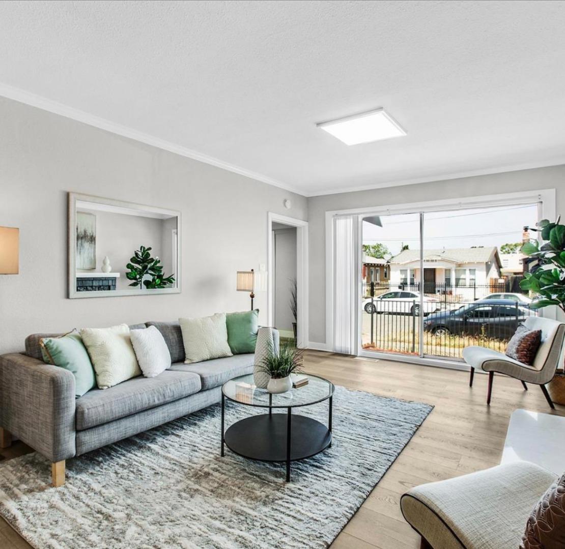 Detail Gallery Image 2 of 19 For 1750 68th Ave, Oakland,  CA 94621 - 4 Beds | 3 Baths