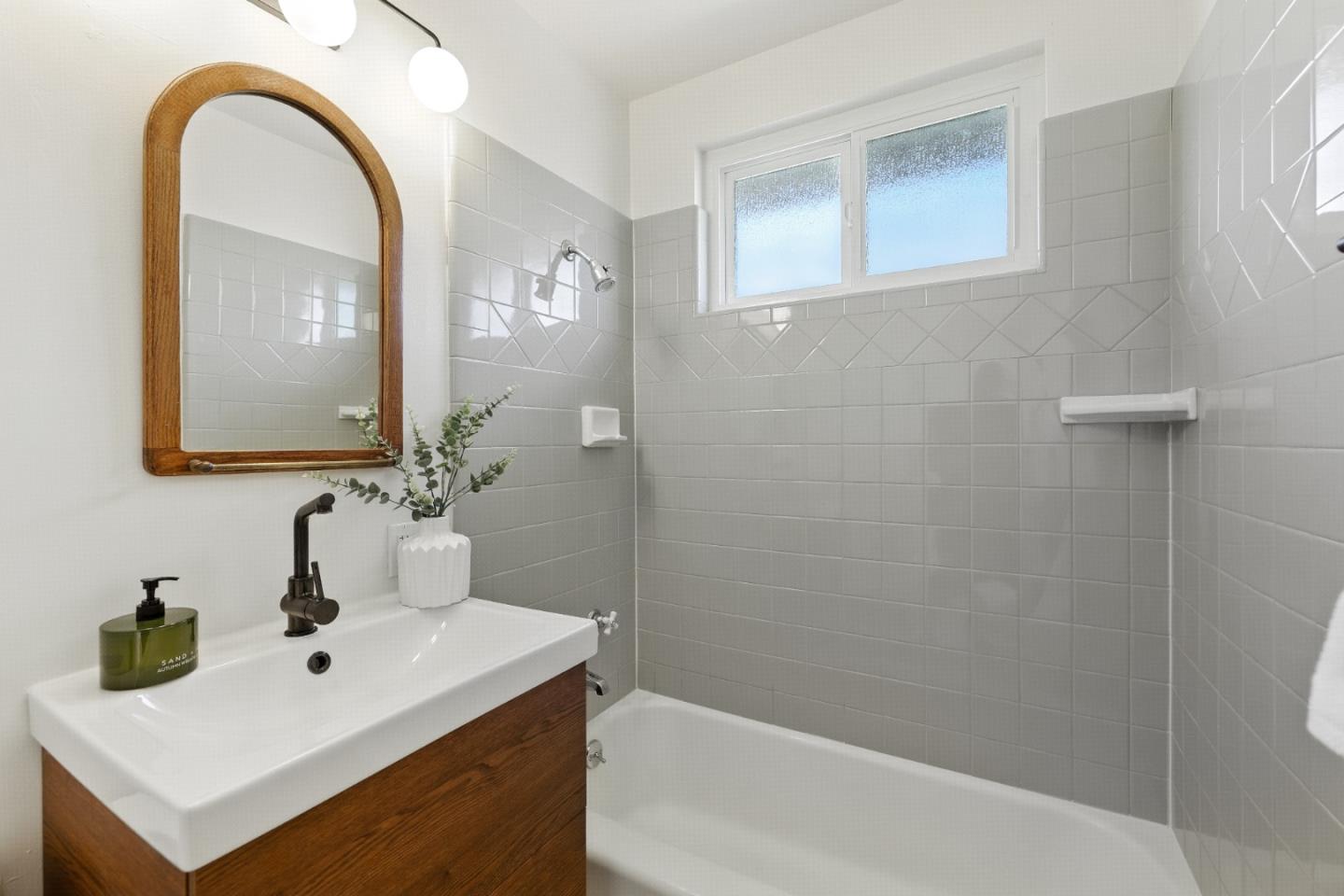 Detail Gallery Image 39 of 57 For 5474 Blossom Wood Dr, San Jose,  CA 95124 - 3 Beds | 2 Baths
