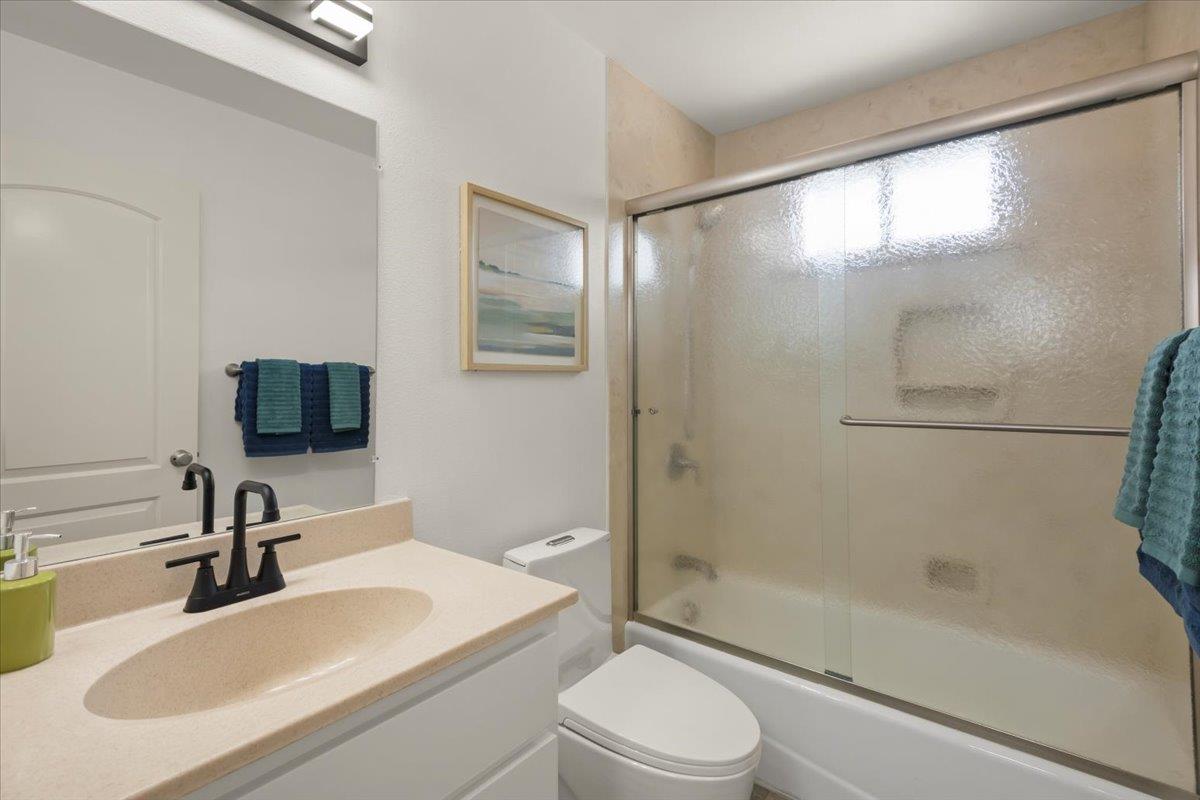 Detail Gallery Image 23 of 41 For 673 Tarrytown Ct, San Jose,  CA 95136 - 3 Beds | 2/1 Baths