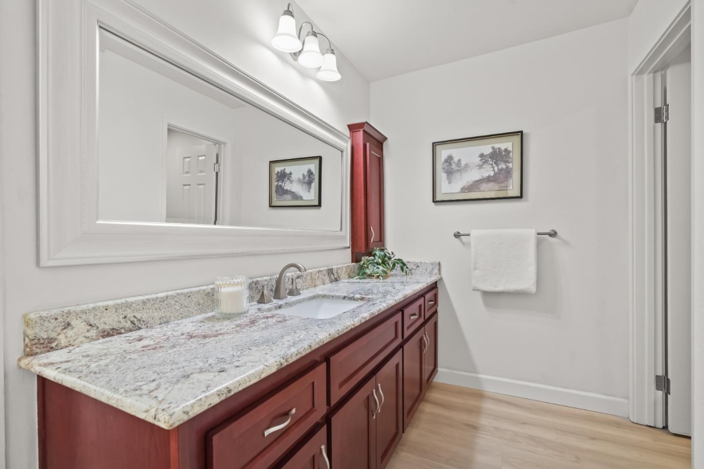 Detail Gallery Image 14 of 22 For 505 Cypress Point Dr #186,  Mountain View,  CA 94043 - 2 Beds | 2 Baths