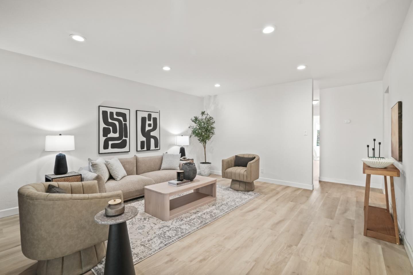 Detail Gallery Image 5 of 22 For 505 Cypress Point Dr #186,  Mountain View,  CA 94043 - 2 Beds | 2 Baths