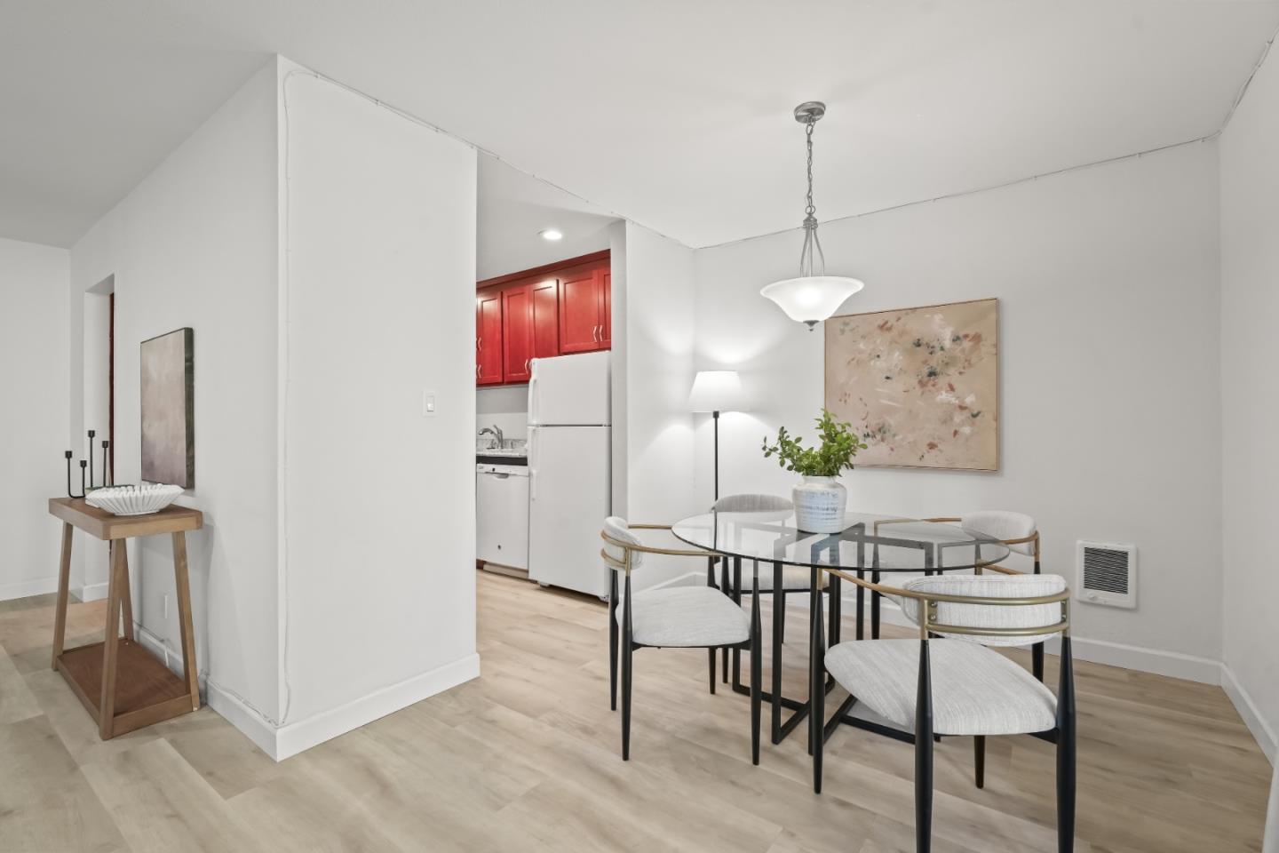 Detail Gallery Image 6 of 22 For 505 Cypress Point Dr #186,  Mountain View,  CA 94043 - 2 Beds | 2 Baths