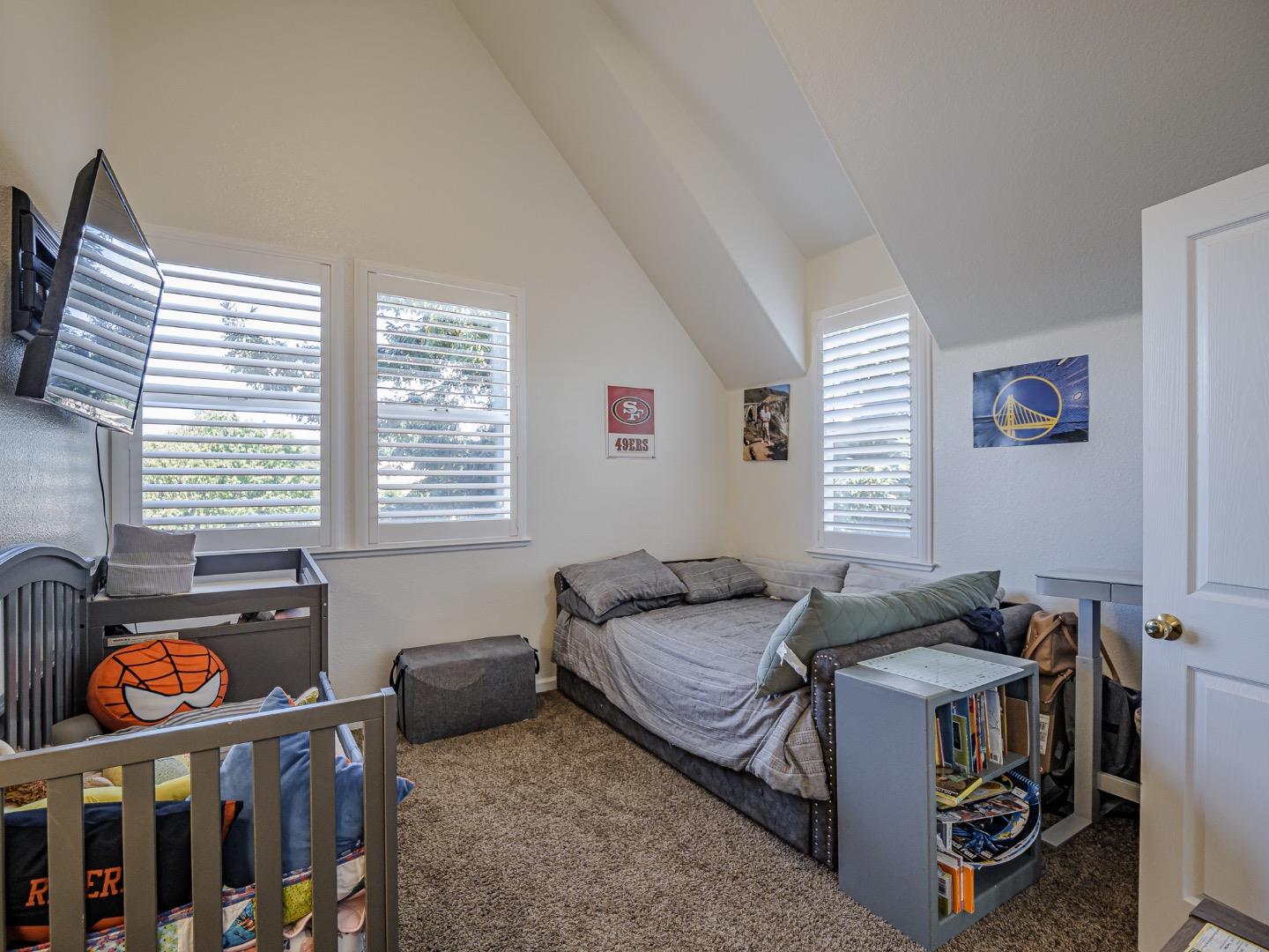 Detail Gallery Image 17 of 28 For 4 Holly Dr #B,  Freedom,  CA 95019 - 2 Beds | 2/1 Baths