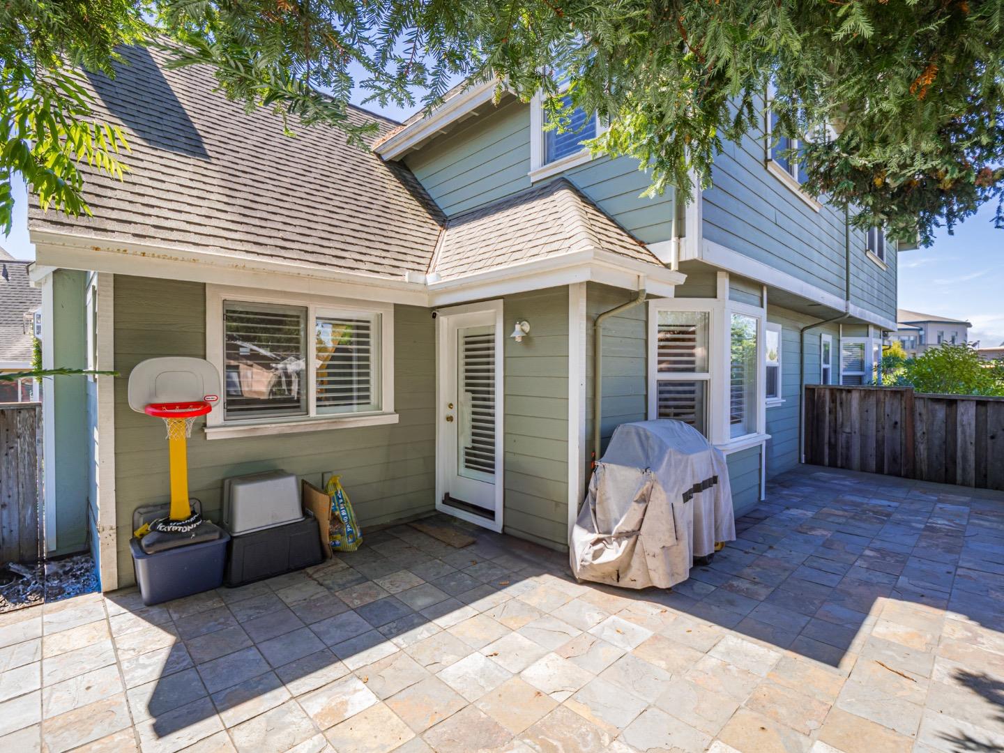 Detail Gallery Image 24 of 28 For 4 Holly Dr #B,  Freedom,  CA 95019 - 2 Beds | 2/1 Baths
