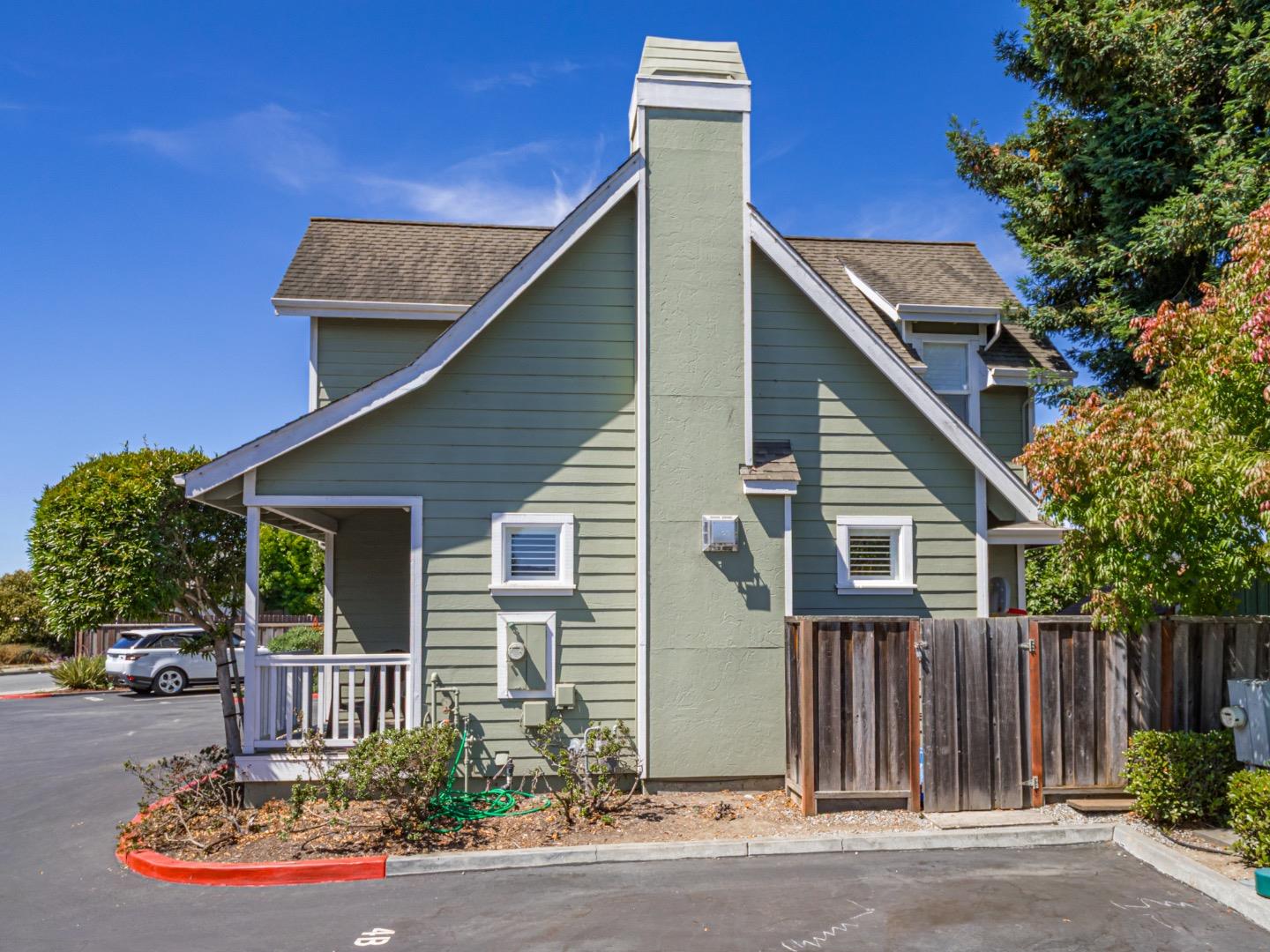 Detail Gallery Image 27 of 28 For 4 Holly Dr #B,  Freedom,  CA 95019 - 2 Beds | 2/1 Baths