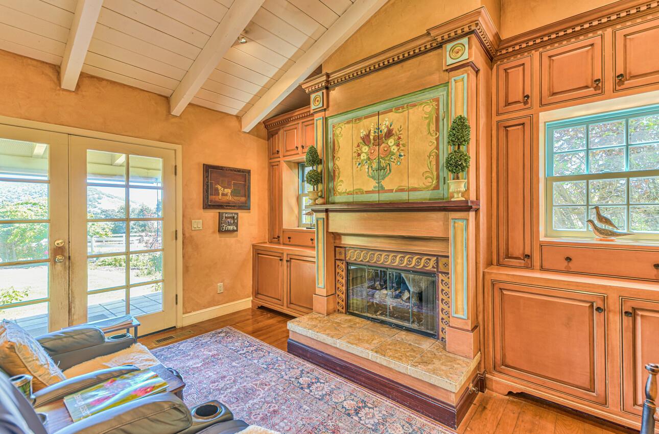 Detail Gallery Image 44 of 93 For 29225 Chualar Canyon Rd, Chualar,  CA 93925 - 7 Beds | 7/2 Baths