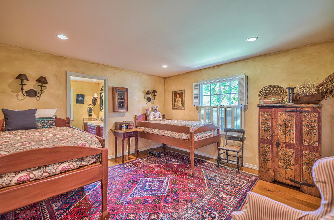 Detail Gallery Image 48 of 93 For 29225 Chualar Canyon Rd, Chualar,  CA 93925 - 7 Beds | 7/2 Baths
