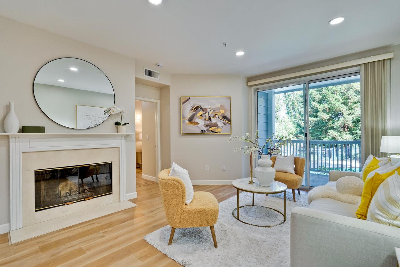 Detail Gallery Image 10 of 38 For 903 Sunrose Ter #103,  Sunnyvale,  CA 94086 - 2 Beds | 2 Baths