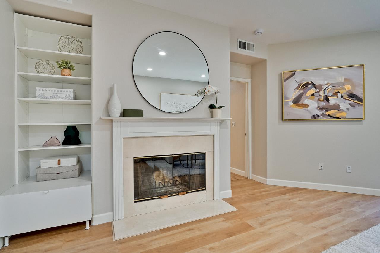 Detail Gallery Image 13 of 38 For 903 Sunrose Ter #103,  Sunnyvale,  CA 94086 - 2 Beds | 2 Baths