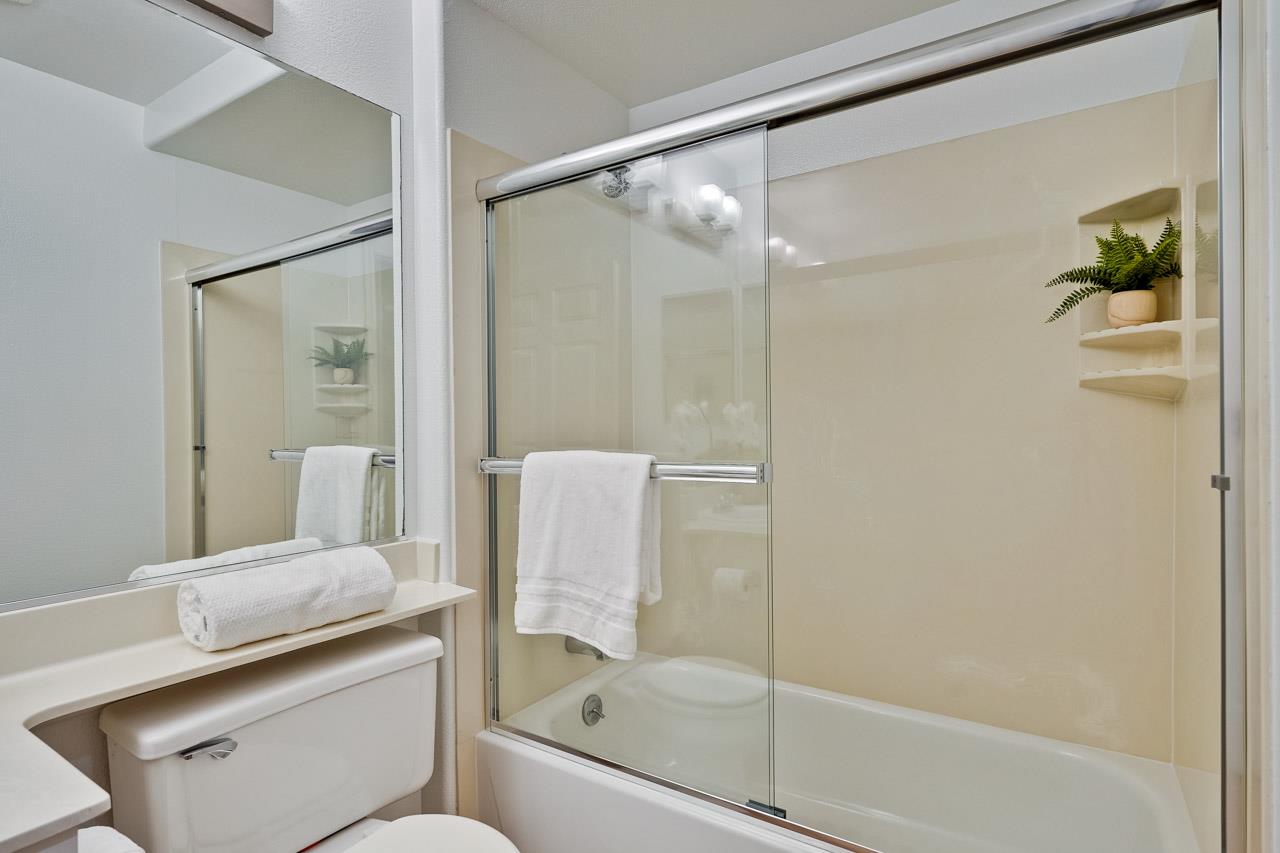 Detail Gallery Image 26 of 38 For 903 Sunrose Ter #103,  Sunnyvale,  CA 94086 - 2 Beds | 2 Baths