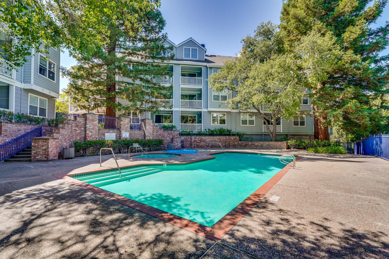 Detail Gallery Image 36 of 38 For 903 Sunrose Ter #103,  Sunnyvale,  CA 94086 - 2 Beds | 2 Baths