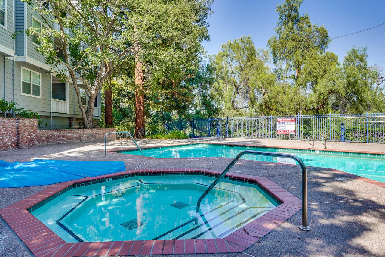 Detail Gallery Image 37 of 38 For 903 Sunrose Ter #103,  Sunnyvale,  CA 94086 - 2 Beds | 2 Baths