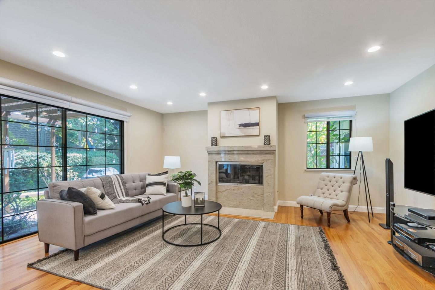 Detail Gallery Image 20 of 52 For 10240 Randy Ln, Cupertino,  CA 95014 - 5 Beds | 3 Baths
