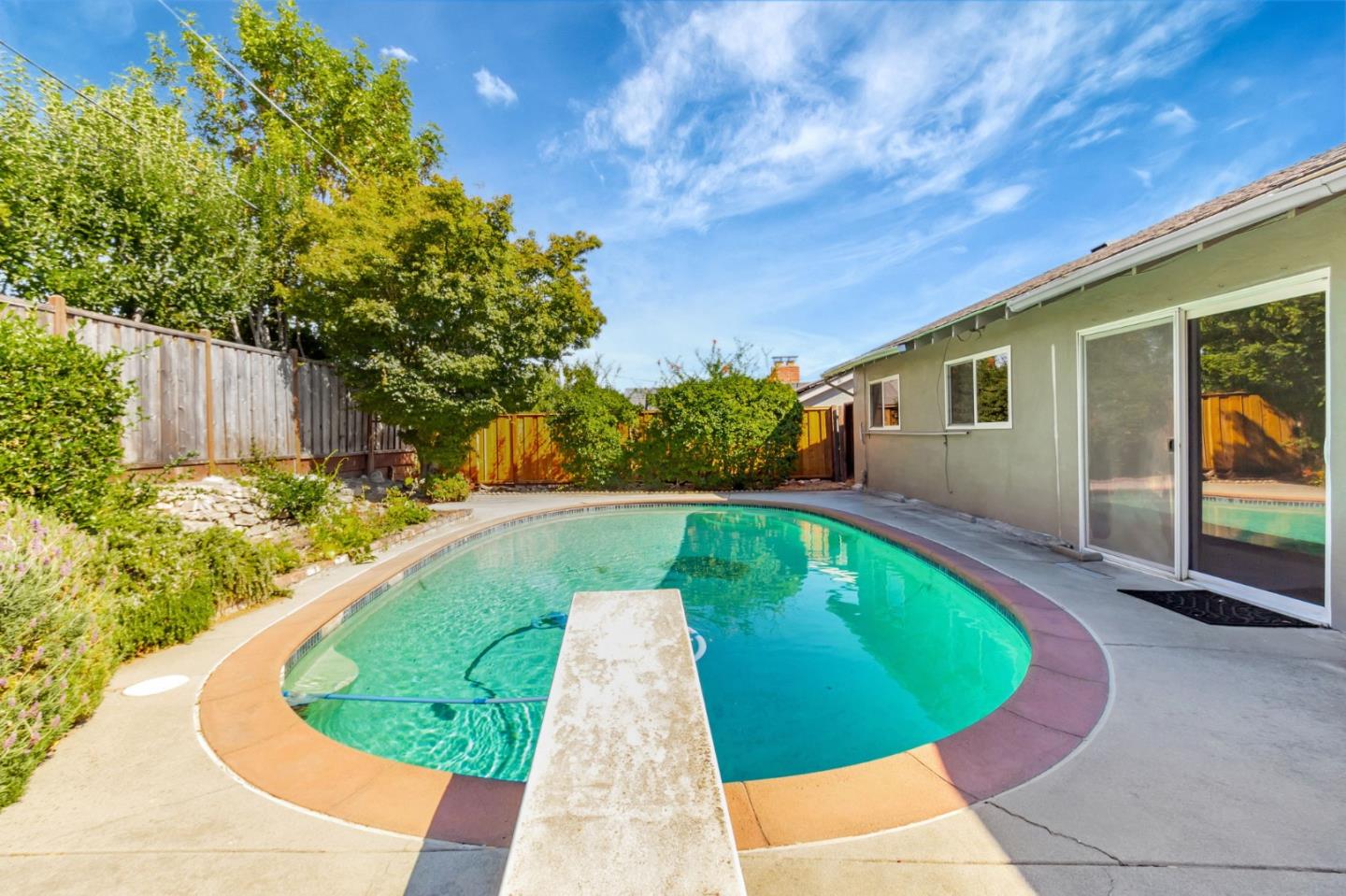 Detail Gallery Image 34 of 37 For 5513 Blossom Acres Dr, San Jose,  CA 95124 - 4 Beds | 3 Baths