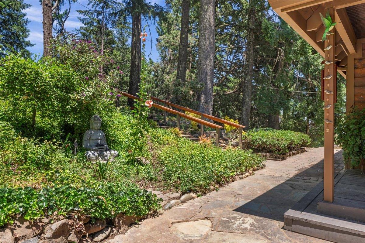 Detail Gallery Image 49 of 64 For 19960 Skyline Blvd, Los Gatos,  CA 95033 - 4 Beds | 3/1 Baths