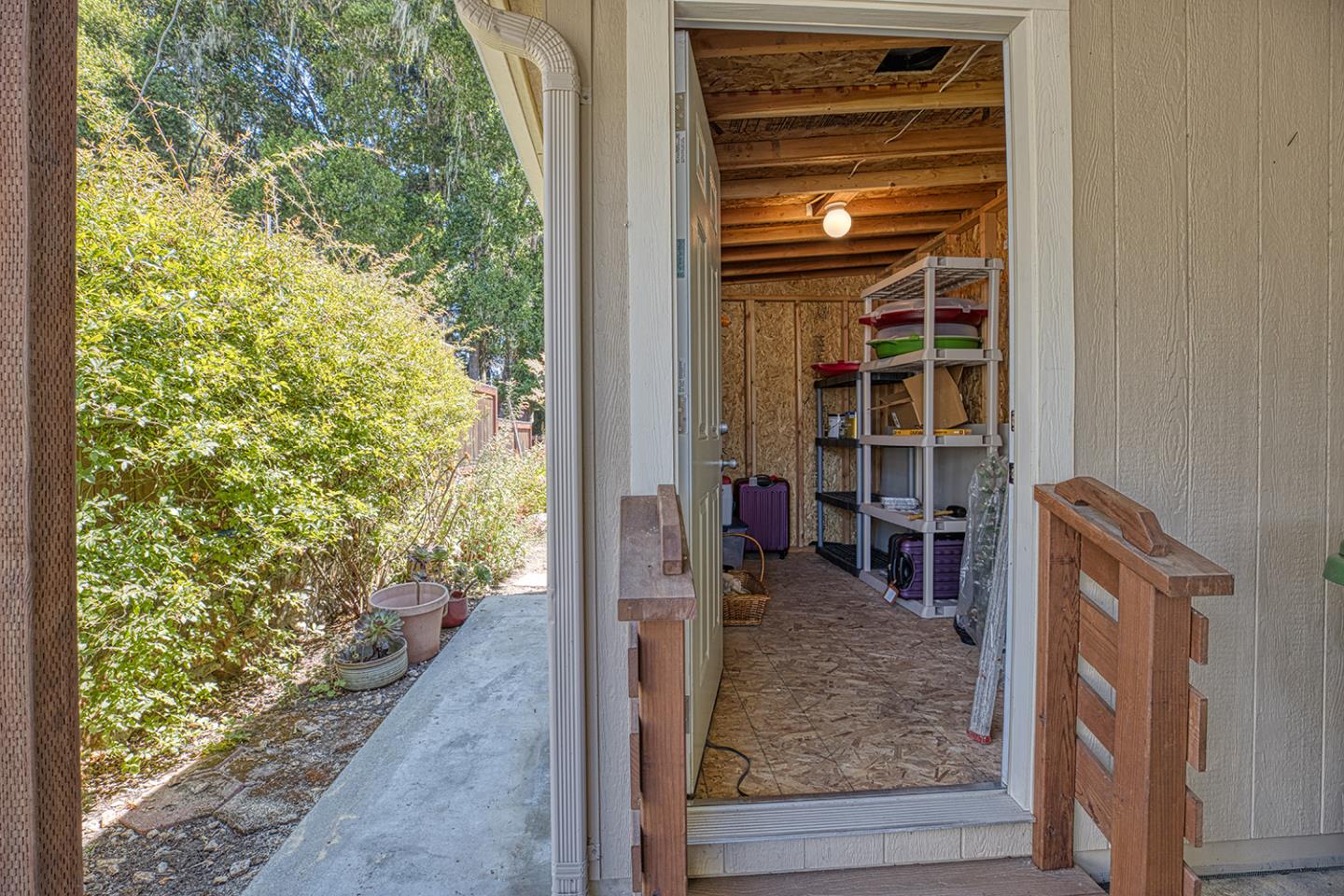 Detail Gallery Image 20 of 37 For 9 Oak Shadows Ln #0,  Aptos,  CA 95003 - 2 Beds | 2 Baths