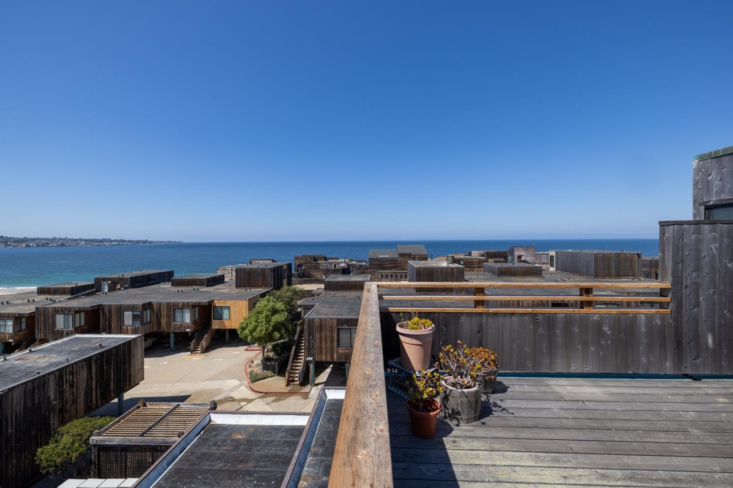 Detail Gallery Image 22 of 40 For 125 Surf Way #434,  Monterey,  CA 93940 - 2 Beds | 2 Baths