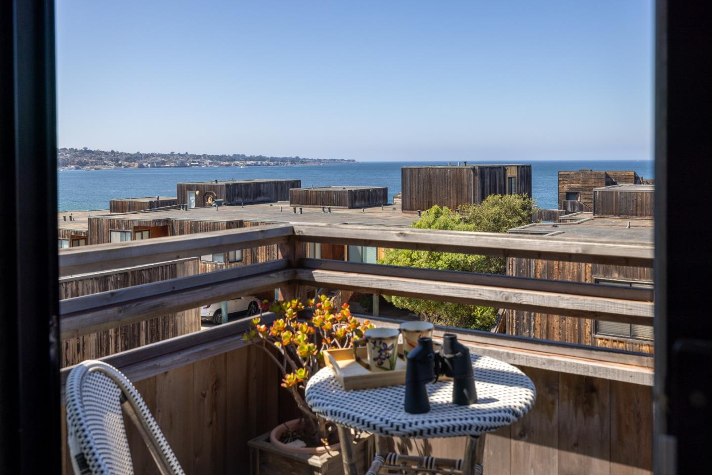 Detail Gallery Image 25 of 40 For 125 Surf Way #434,  Monterey,  CA 93940 - 2 Beds | 2 Baths
